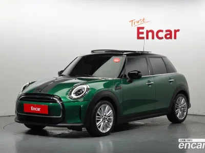 2022 Mini Cooper 5Door Classic Plus Launch Pack, фото 1, лот 10199164