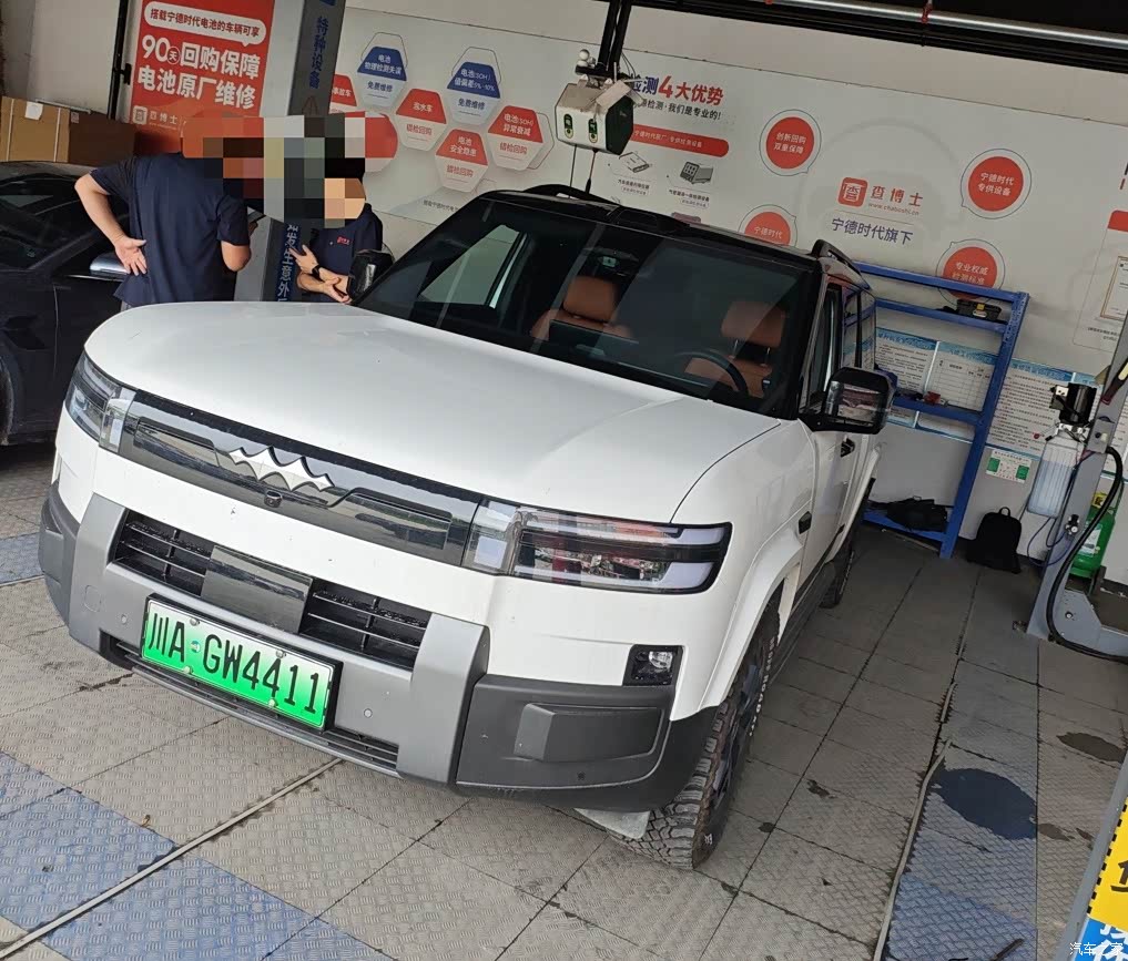 2025 Byd Titanium 7 AWD Base Model, фото 1, лот 11219836