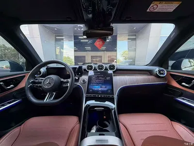 2024 Mercedes-Benz GLC 260 L 4MATIC Dynamic 5-seater, фото 4, лот 11550042