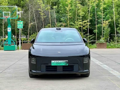 2025 Li Auto i6 2WD Base Model, фото 2, лот 10446163