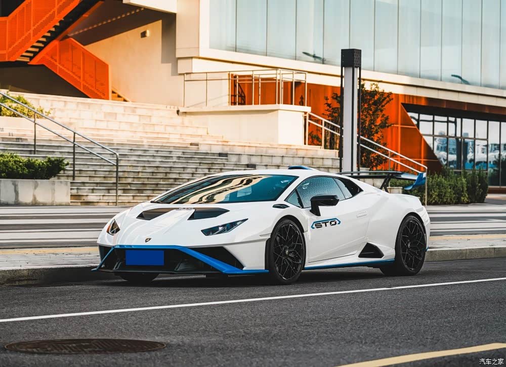 2021 Lamborghini Huracán STO, фото 1, лот 11213090