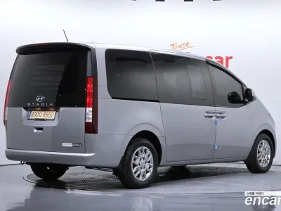 2023 Hyundai Staria Cargo 5-Seater, фото 2, лот 10232005