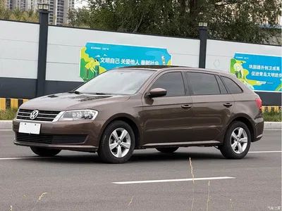 2013 Volkswagen Lavida Tour 1.6L Automatic Trend Style, фото 1, лот 11485860