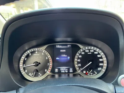 2020 Nissan Terra 2.5L XL Upper 4WD Automatic Luxury Edition, фото 4, лот 10357229