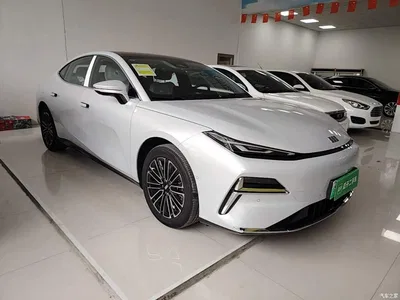 2025 Geely Galaxy Galaxy Xingyao 8 60km EM-i Luxury Edition, фото 4, лот 10834490