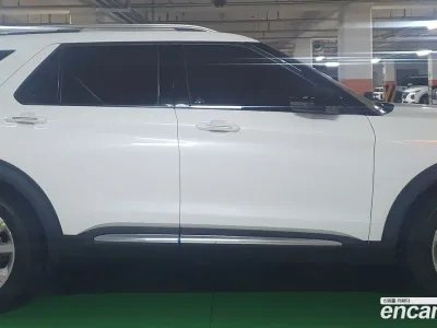 2022 Ford Explorer 3.0 Platinum 4WD, фото 3, лот 10121120