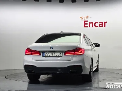 2017 BMW 5-Series 530i xDrive M Sport Package Plus, фото 4, лот 10205079