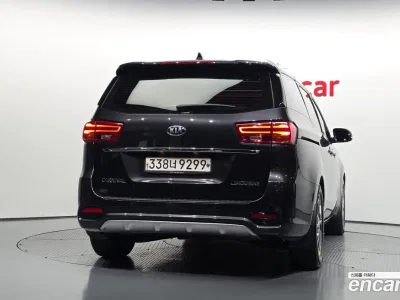 2020 Kia Canival 7-Seater Limousine, фото 3, лот 10767546