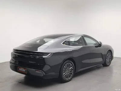 2025 Geely Galaxy Galaxy Xingyao 8 130km EM-i Premium Edition, фото 2, лот 10835314