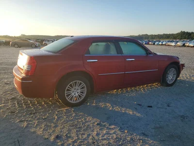 2010 CHRYSLER 300 TOURING, фото 3, лот 10868584