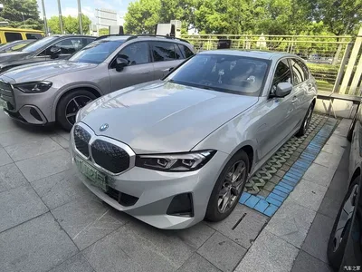 2025 BMW i3 eDrive 35 L, фото 1, лот 10284910