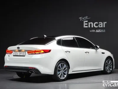 2016 Kia K5 2.0 MX, фото 1, лот 10075019