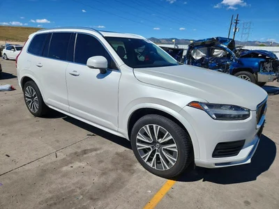 2020 VOLVO XC90 T6 MOMENTUM, фото 4, лот 10876056