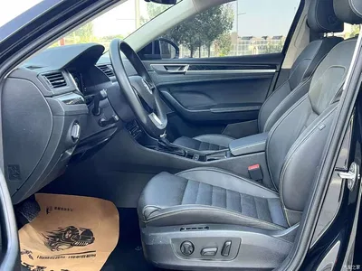 2025 Škoda Superb Model TSI330 DSG Luxury Edition, фото 4, лот 11485653