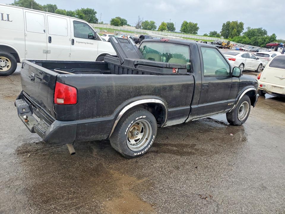 1995 CHEVROLET S-10, фото 3, лот 10976391