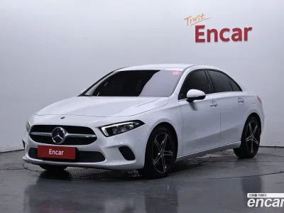 2020 Mercedes-Benz A-Class A250 4MATIC Sedan, фото 1, лот 10038436