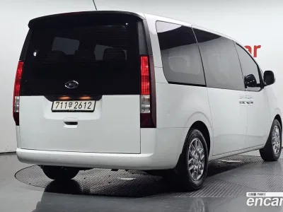 2022 Hyundai Staria Tourer 11-Seater, фото 2, лот 10143267