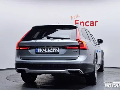 2017 Volvo V90 D5 AWD, фото 4, лот 10128293