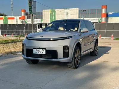 2026 Li Auto Li Xiang L9 Base Model, фото 1, лот 11460795