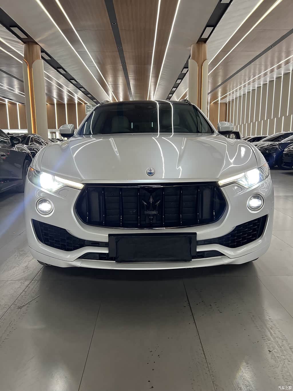 2016 Maserati Levante, фото 2, лот 11175061