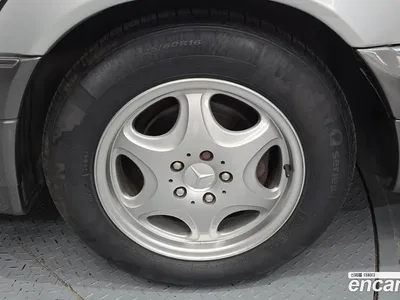 1997 Mercedes-Benz S-Class S320, фото 4, лот 10081779