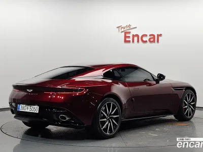 2023 Astonmartin DB11 4.0 V8 Coupe, фото 2, лот 11226009
