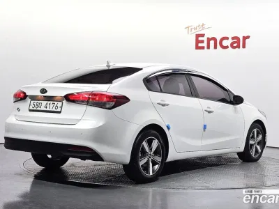 2018 Kia K3 Trendy, фото 2, лот 10107676