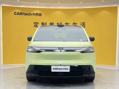 2025 ZEEKR MIX Smart Driving Edition, фото 3, лот 10290757