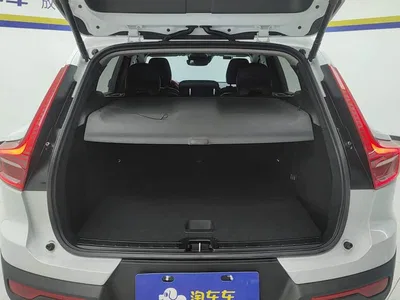 2021 Volvo XC40 T4 AWD Smart Luxury Edition, фото 4, лот 10828078