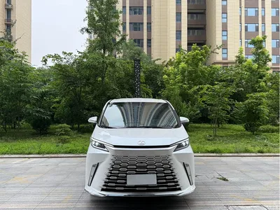 2025 Lexus LM Model 500h Six-Seater Prestige Edition, фото 3, лот 10314685