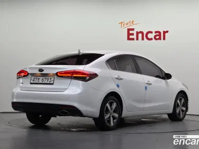 2018 Kia K3 Trendy, фото 2, лот 10220538