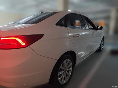 2015 Ford Escort 1.5L Automatic Fashion, фото 4, лот 11266425