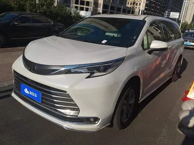 2024 Toyota Sienna 2.5L Hybrid Comfort Edition, фото 1, лот 11204438