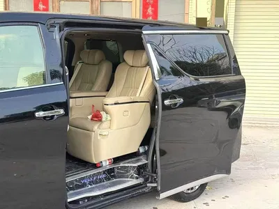 2021 Toyota Vellfire Crown Hybrid 2.5L HV Premium Edition, фото 4, лот 10401869