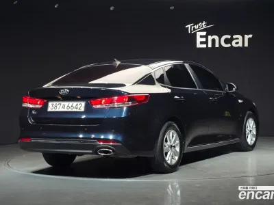 2018 Kia K5 2.0 MX, фото 1, лот 10060238