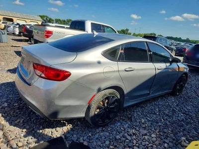2015 CHRYSLER 200 S, фото 3, лот 10867386