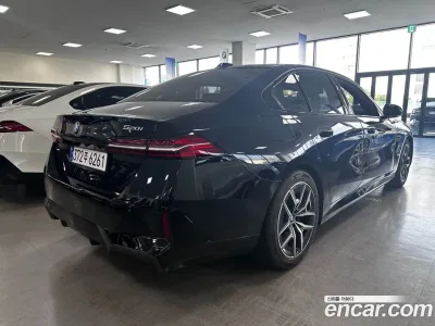 2024 BMW 5-Series 520i M Sport, фото 3, лот 10162475