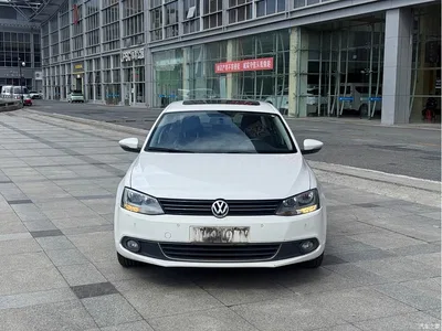 2014 Volkswagen Sagitar Facelift 1.4TSI Automatic Luxury, фото 2, лот 10457204