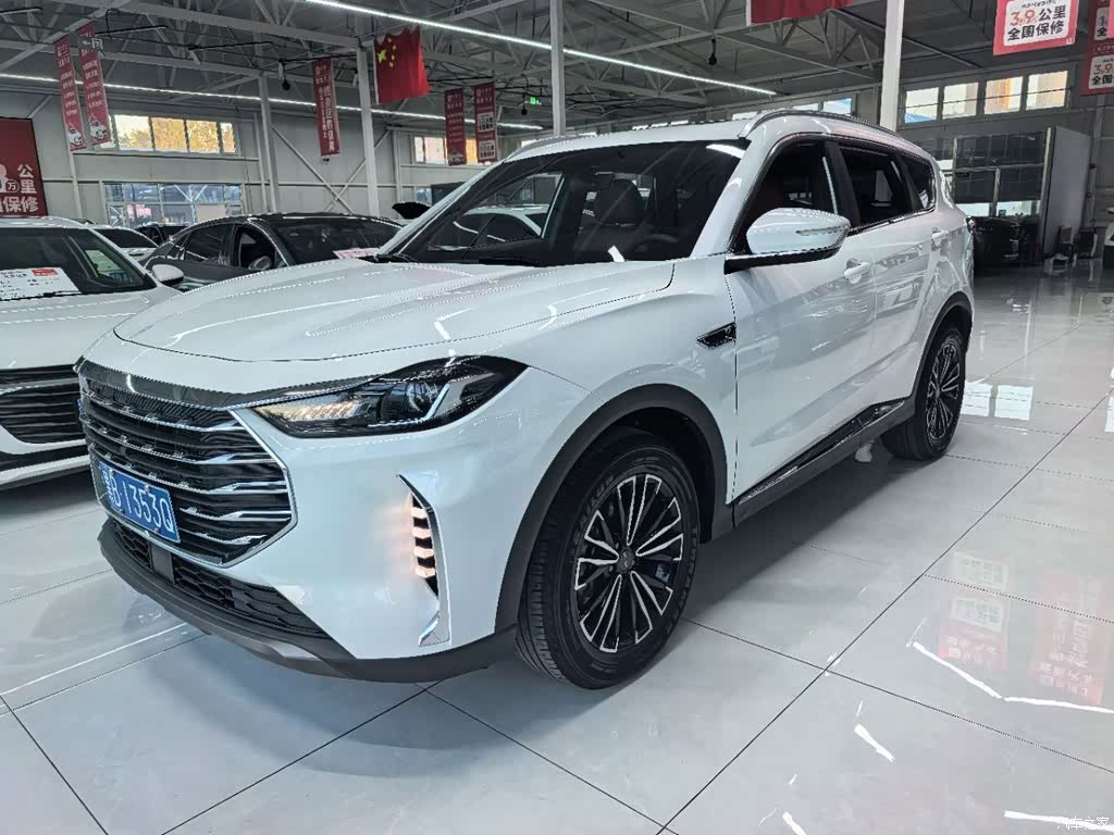 2022 Jetour X70 PLUS 1.5T CVT Mountain 5-seater, фото 1, лот 11215807