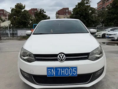 2013 Volkswagen Polo 1.6L Automatic Luxury Edition, фото 1, лот 10464751