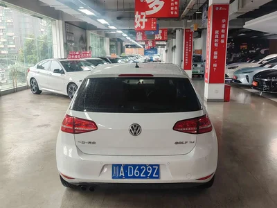 2014 Volkswagen Golf 1.4TSI Automatic Luxury, фото 3, лот 10899778