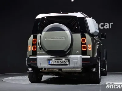 2022 Land Rover Defender 110 D250 SE, фото 4, лот 10199493
