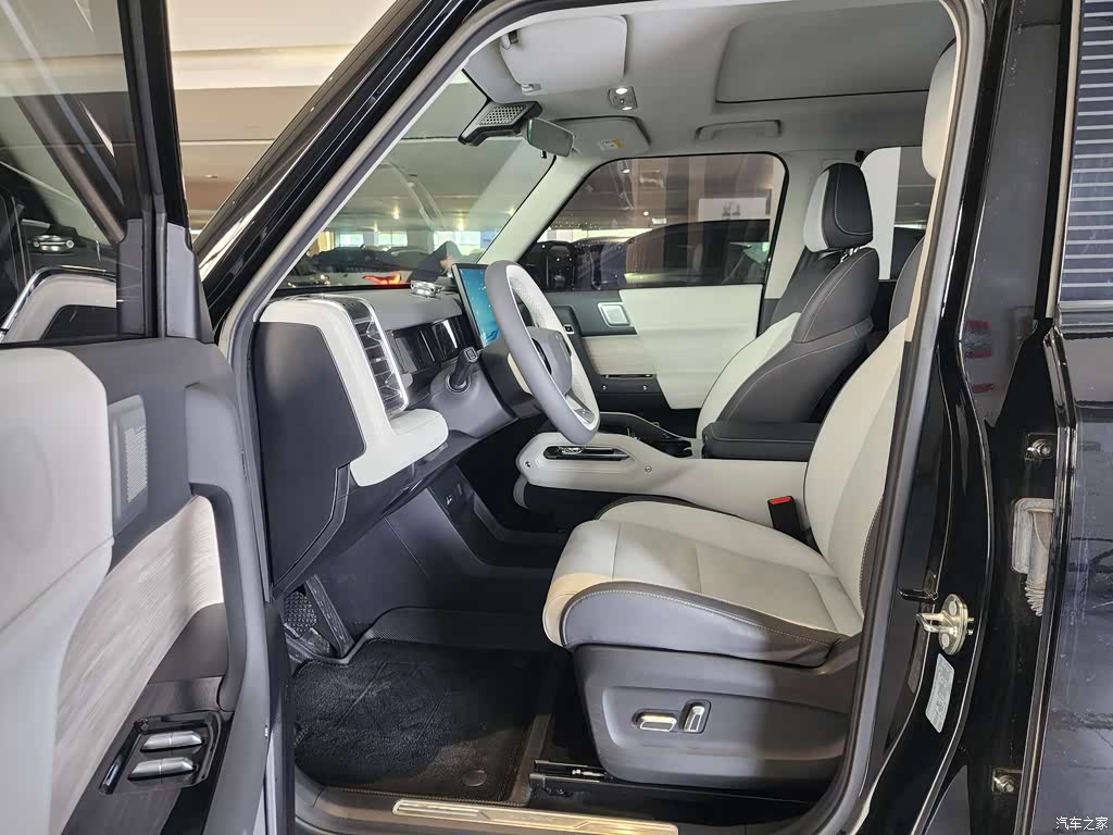2024 iCAR 03 Model 472km AWD Long Range Edition, фото 4, лот 11204610