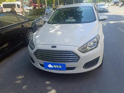 2017 Ford Escort 1.5L Automatic Comfort, фото 2, лот 10279967