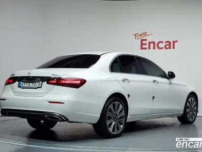 2023 Mercedes-Benz E-Class E300e 4MATIC Exclusive, фото 1, лот 10058055