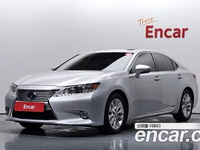 2013 Lexus ES 300h Supreme, фото 1, лот 10033431