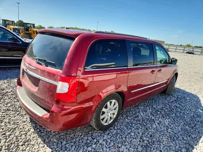 2015 CHRYSLER TOWN & COUNTRY TOURING, фото 3, лот 10868903