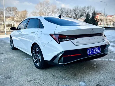 2023 Hyundai Elantra Model 1.5L CVT LUX Premium Edition, фото 4, лот 10374614