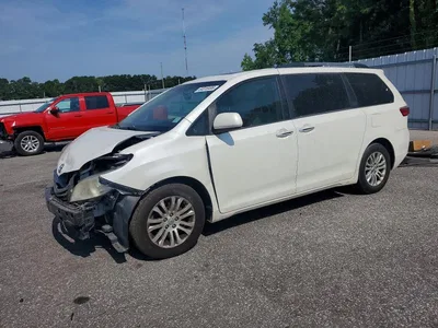 2017 TOYOTA SIENNA XLE 8-PASSENGER, фото 1, лот 10535270