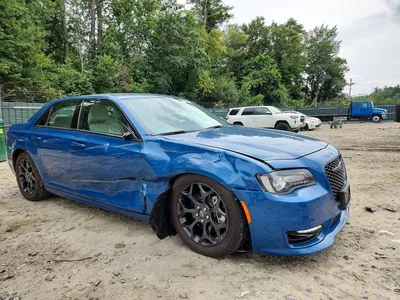 2023 CHRYSLER 300 TOURING L, фото 4, лот 10668442